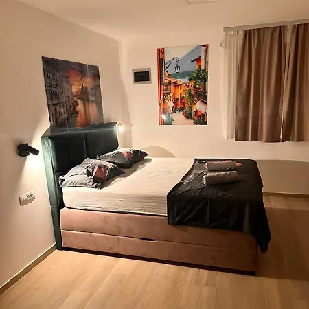 Old *** Appartement *